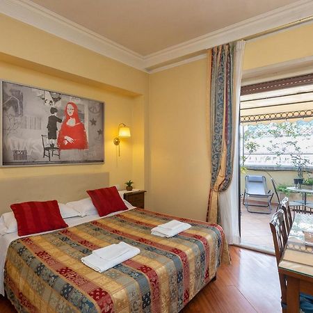 Internouno Deluxe Hotel Róma Kültér fotó