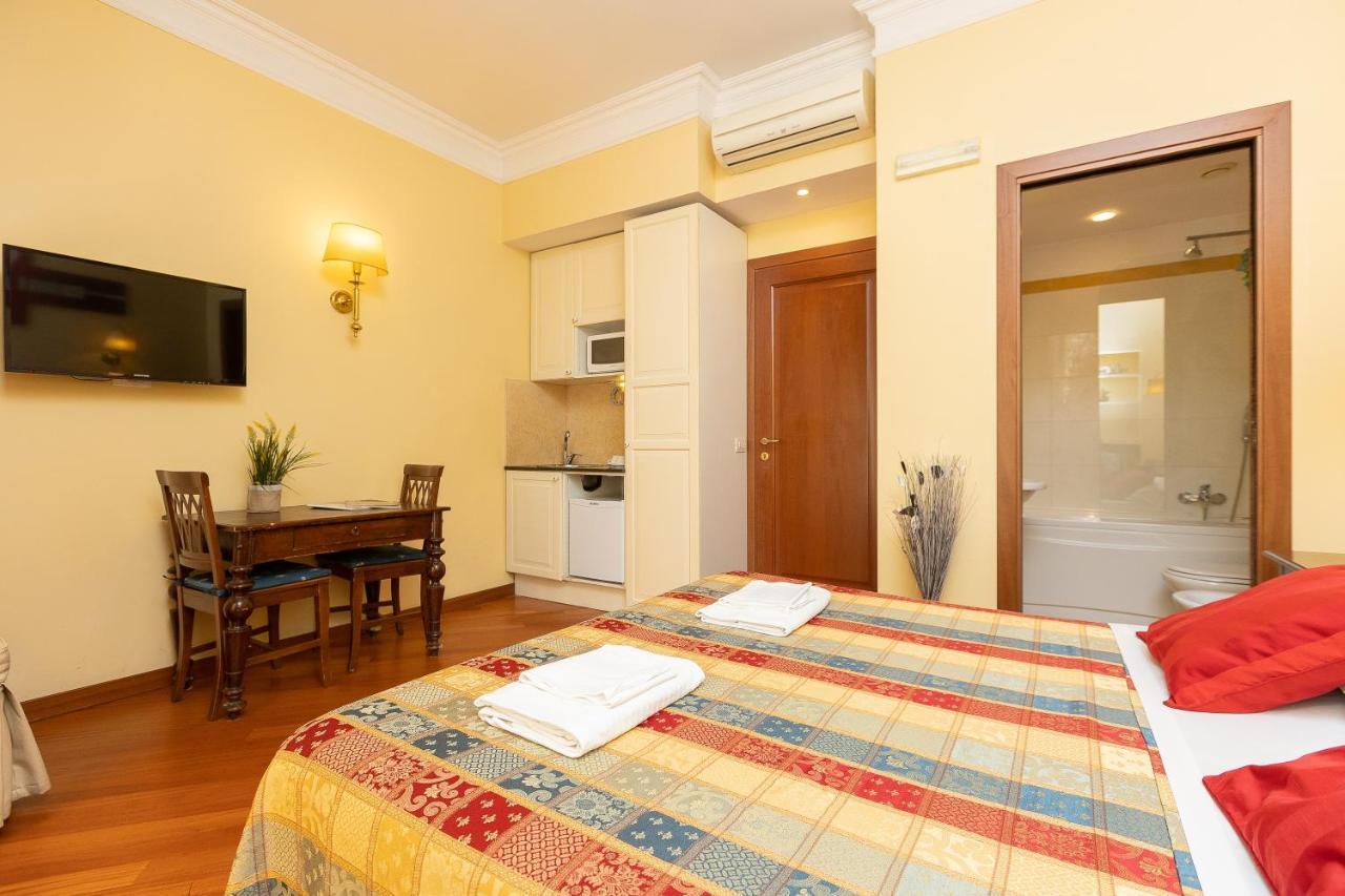 Internouno Deluxe Hotel Róma Kültér fotó