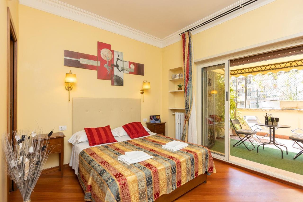 Internouno Deluxe Hotel Róma Kültér fotó