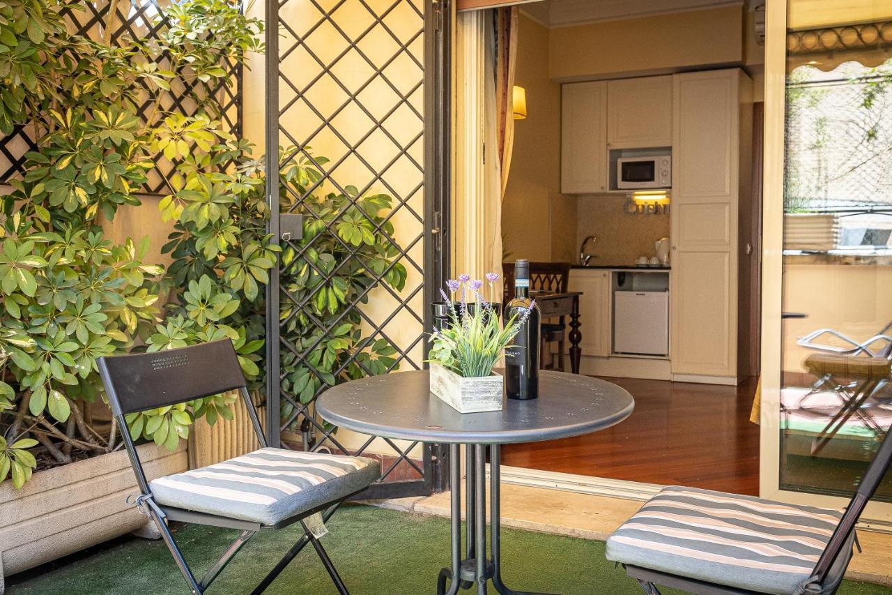 Internouno Deluxe Hotel Róma Kültér fotó