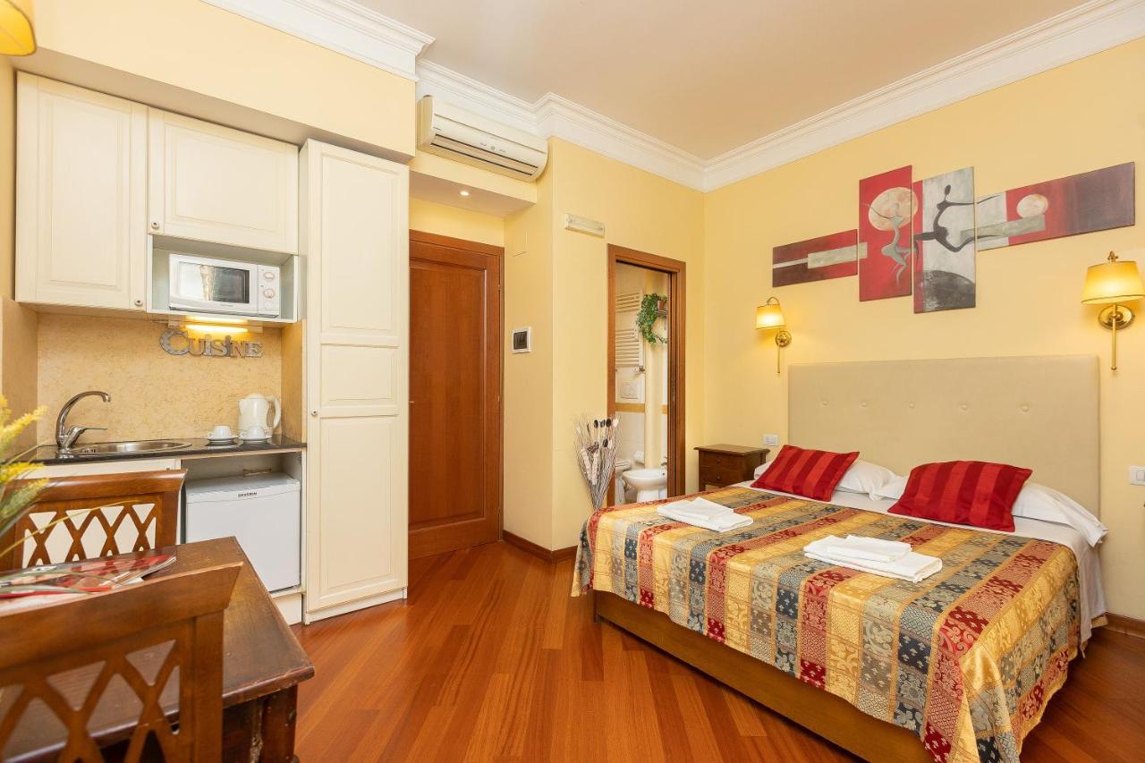 Internouno Deluxe Hotel Róma Kültér fotó